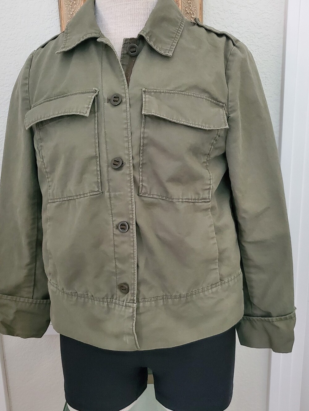 GAP Olive Green Utility Jacket with Chest Flap Pockets
